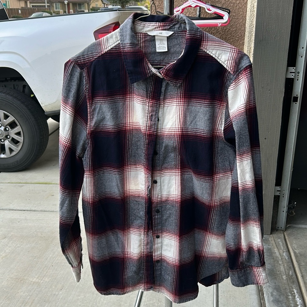 Small Men’s H&M Flannel
